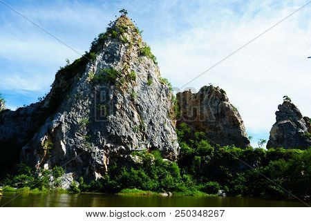 The Khao Ngoo Rock Park It Is Beautiful And Nature.