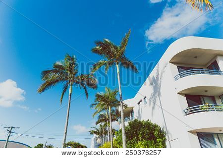 Gold Coast, Australia - January 7th, 2015: Detail Of Residential Streets In Surfers Paradise Near Te