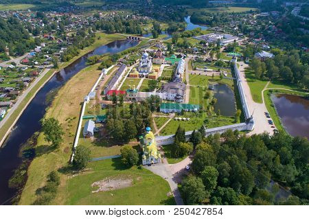 View From The Heights To The Tikhvinsky Bogorodichny Uspensky Monastery On A Sunny July Afternoon (a