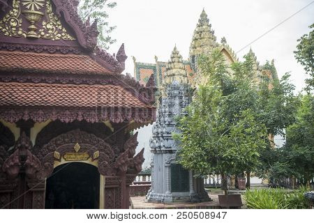 Cambodia Kampong Thom Phnom Santuk Temple