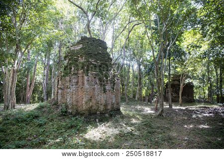 Cambodia Kampong Thom Sambor Prei Kuk Temple