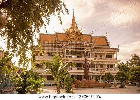 Cambodia Kampong Thom Wat Kampong Temple