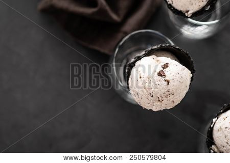 Speciality Italian Stracciatella Ice Cream Scoop With Flakes Of Dark Chocolate In A Creamy Vanilla I