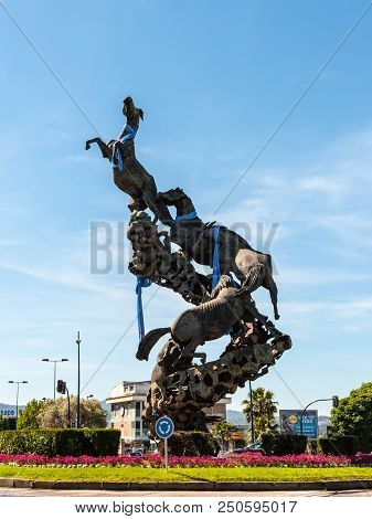 Vigo, Spain - May 20, 2017: Horse Sculpture In Spain Square (plaza De Espana) Of Vigo City, Galicia,