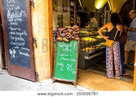 Prague, Czech Republic -july 23,2017: Small And Beautiful Restaurant And Cafe In Prague