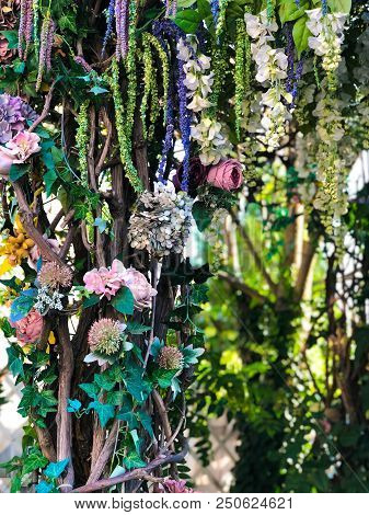 Wedding Flower Decor In The Summer Garden