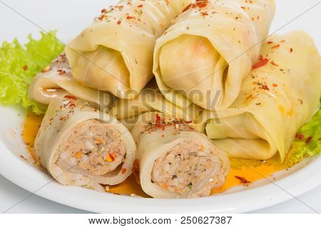 Kelem Dolmasi - Stuffed Cabbage Leaves. Cabbage Dolma, Popular All Year Round In Azerbaijan