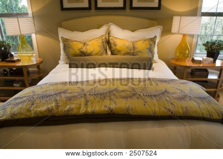 Quarto 2742