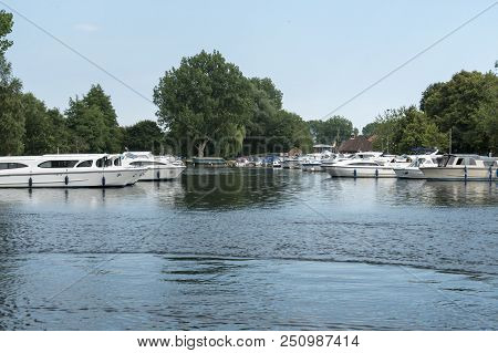 Beccles, Suffolk, Uk, July 2018 - Boats On The River Waveney In The Old Market Town Of Beccles, Suff