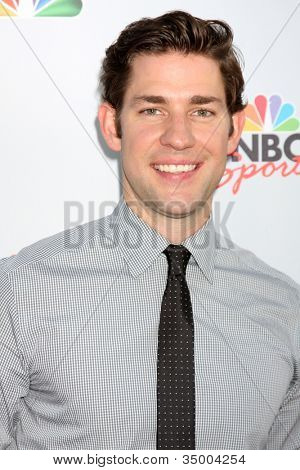 LOS ANGELES - augusztus 1.: John Krasinski érkező SLS Hotel NBC TCA nyár 2011 partin Augus