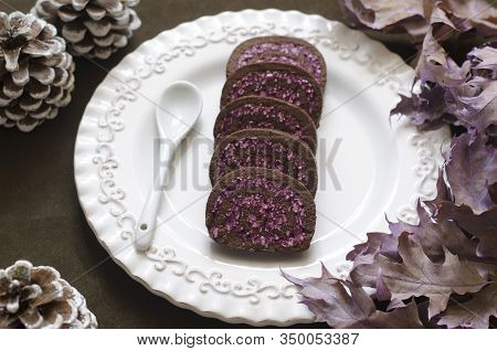 Chocolate Biscuit Roll With Coconut Without Baking