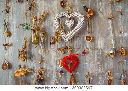 Valentines Day Decoration With Two Hearts Decor