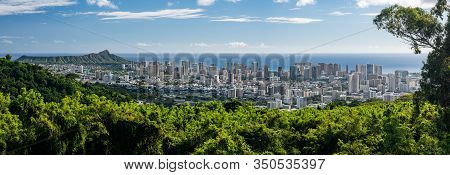 Wide Panoramic Image Of Waikiki, Honolulu And Diamond Head From The Tantalus Overlook On Oahu, Hawai