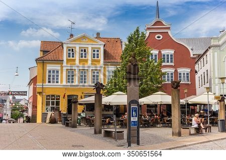 Haderslev, Denmark - June 26, 2019: Cafes And Restaurants At The Central Square Of Haderslev, Denmar