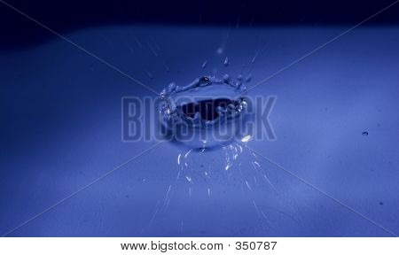 Modré Splash ve vodě