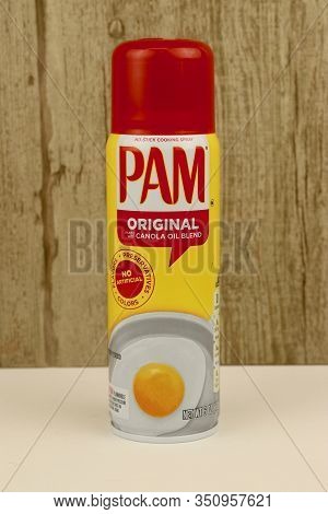 Spencer, Wisconsin, U.s.a. , February, 15, 2020   Can Of Pam Cooking Spray  Pam Was Founded In 1961 