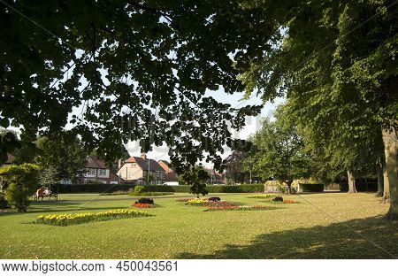 Grantham, England - July 18, 2014. Wyndham Park View On A Sunny Day.