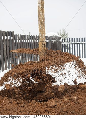 Close-up Of A Nozzle On A Hydraulic Drill For Digging Wells Of Wells. Mud, Earth, Sand. Drilling Ope