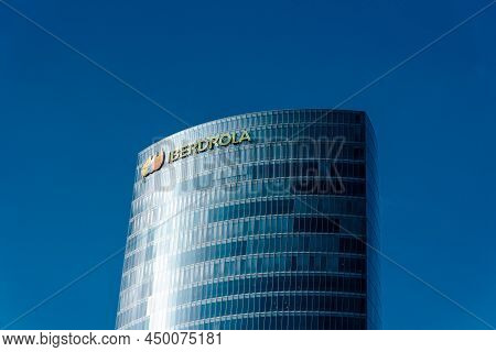 Bilbao, Spain - February 13, 2022: Iberdrola Tower In Bilbao. Ibedrola Is A Spanish Multinational El