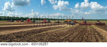 Bilogirya, Khmelnytsky Region, Ukraine - August 19, 2021: Tractors With Seeder At The Demonstration
