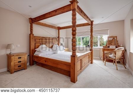 Large Grand Four Poster Pine Bed