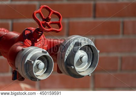 Side; Turkey - February 13 2022: Close-up - Overhead Red Pressurized Fire Hydrant Against Car