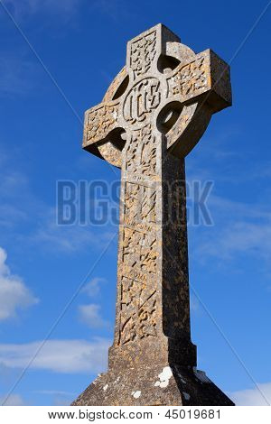 凯尔特语的石十字架
