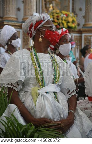 Salvador, Bahia, Brazil - December 13, 2021: Faithful Celebrate Santa Luzia Day - Patron Of Ophthalm