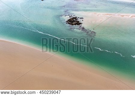 Gweebarra Bay Between Lettermacaward And Portnoo In County Donegal - Ireland
