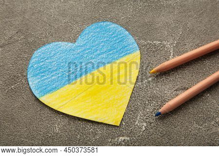 Heart Pattern, Yellow-blue Flag Of Ukraine. Revention Of Hostilities In Ukraine. Peace Concept. No W