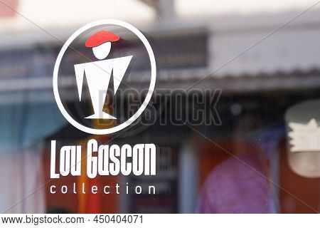 Bordeaux , Aquitaine  France - 02 28 2022 : Lou Gascon Sign Brand And Logo Text Store Clothes From S