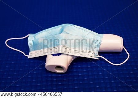 A Mask And A Thermometer Will Always Securely Protect People From Viruses