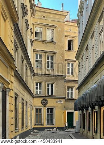 Vienna, Austria - Jul 16, 2021: Kleeblattgasse Street Along The Inner City Of Vienna, Austria In Eur