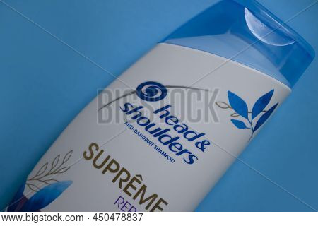 March 06, 2022 Ukraine, The City Of Kyiv Shampoo Head And Shoulders, On The Background