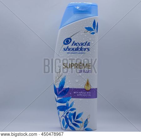March 06, 2022 Ukraine, The City Of Kyiv Shampoo Head And Shoulders, On The Background