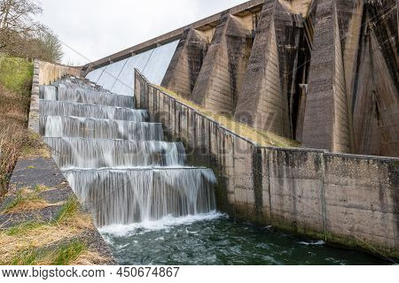 Wimbleball Dam