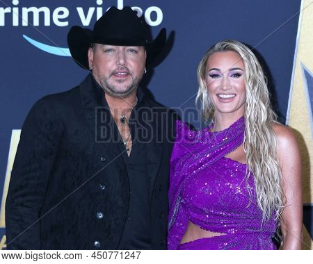 LAS VEGAS - MAR 7:  Jason Aldean, Brittany Kerr at the 2022 Academy of Country Music Awards  Arrivals at Allegient Stadium on March 7, 2022  in Las Vegas, NV