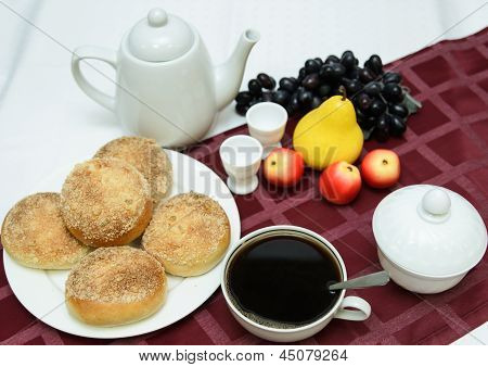 Cake With Tea