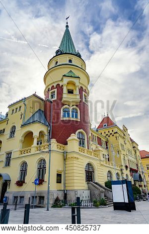 Beautiful Celje Hall Celjski Dom Community Center
