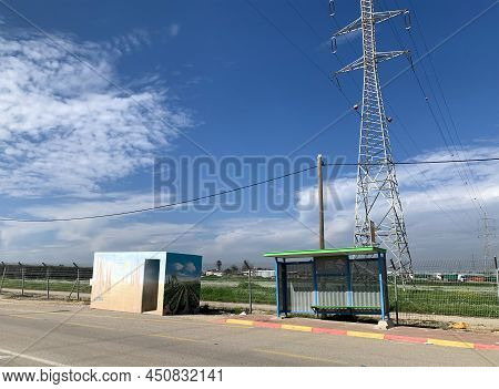 Eshkol, Israel - February 22, 2022: Bomb Shelter Next To Bus Stop In Eshkol Area
