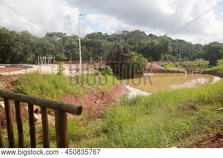 Xango Stone Park