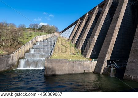 Wimbleball Dam