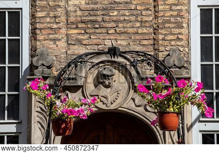Gdansk, Poland - Sept 6, 2020: Entrance To The Old Gdansk Beer Pub & Cafe At Piwna Street