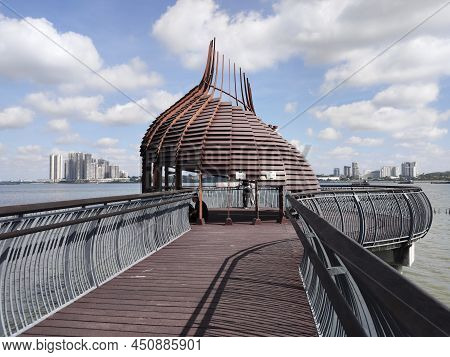 Singapore- 23 Jan, 2022: Observation Point Called Eagle Point And Sea View Sungei Buloh Wetland Rese