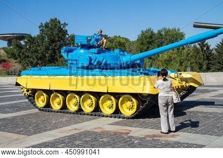 Kiev, Ukraine - August 9, 2015: Russian T55 Tank Captured In Eastern Ukraine, In Donbass, By The Ukr