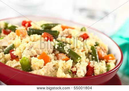 Couscous with Chicken, Beans, Carrot and Bell Pepper