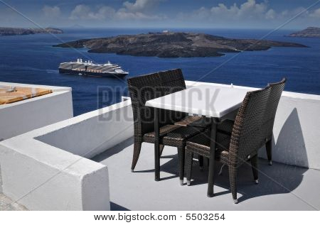 Panoramatický pohled z Oia na ostrově santorini