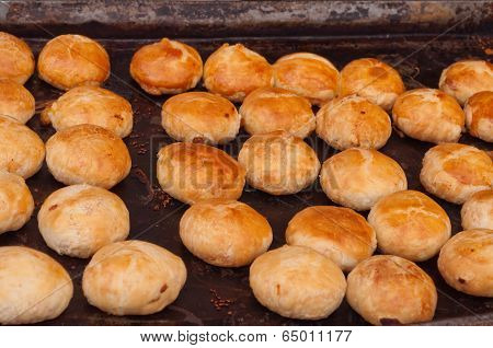 Freshly Baked Chinese Biscuits