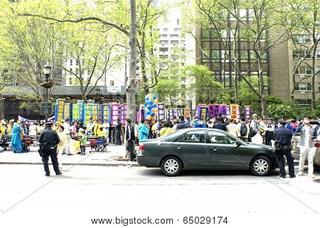 World Falun Dafa Day