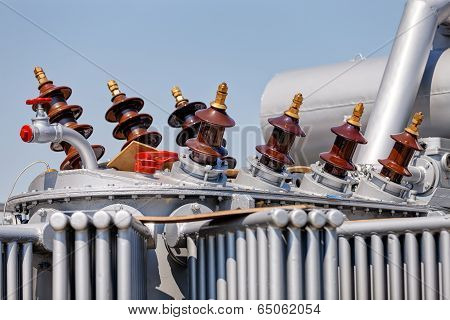 New high voltage transformer